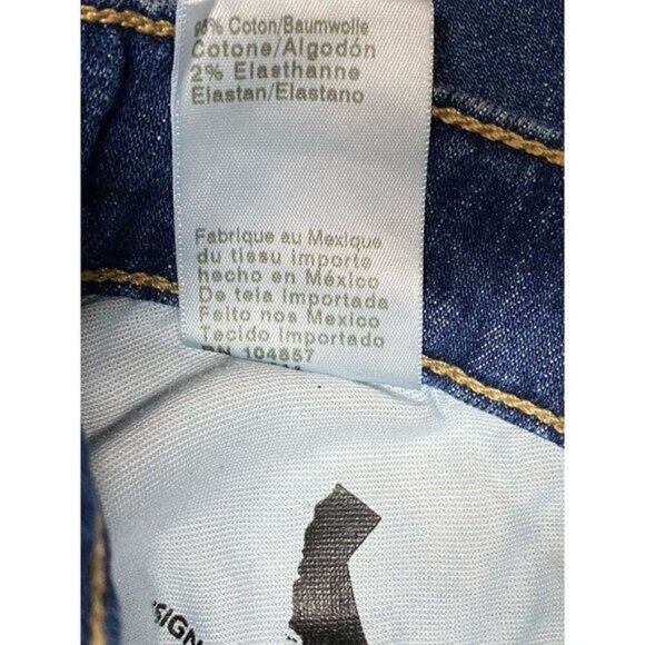 AG Jeans Sz 30 Alexxis Vintage Boot Flare High Rise Raw Hem Blue Classic Preppy - Picture 5 of 8